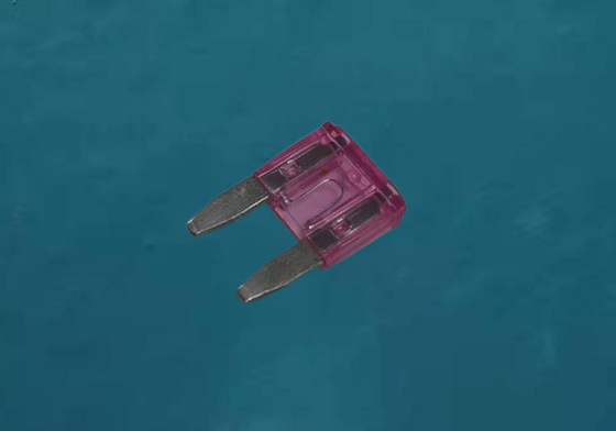 小型自動車刃のヒューズDC32V 3A速い機能UL248は承認した