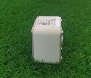 315 Amp高速500VAC ESSのヒューズ51x51mmのヨーロッパの正方形