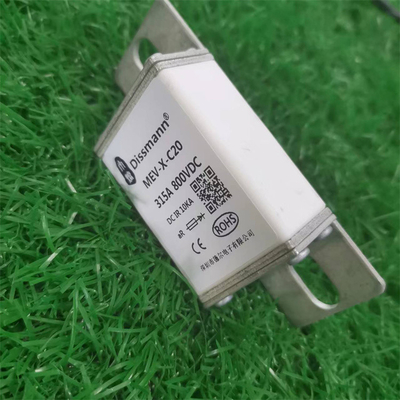 TUVは高い破損容量と陶磁器750VDC Dissmannのヒューズのヨーロッパ スクエアを証明した