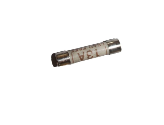 ブラウンBS1362のカートリッジ ヒューズ13a SE1027の陶磁器の管材料