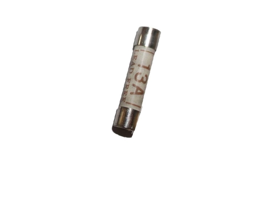 ブラウンBS1362のカートリッジ ヒューズ13a SE1027の陶磁器の管材料